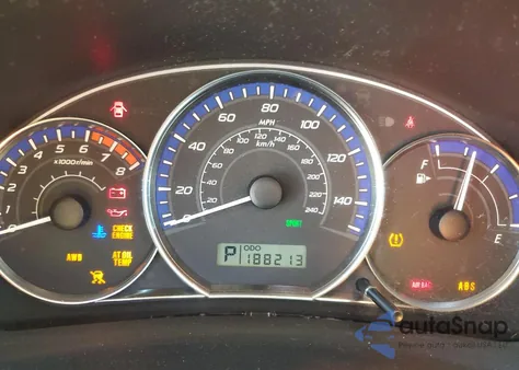 2010 Subaru Forester 2.5X Premium z USA, uszkodzony, nr VIN JF2SH6CC2AH796703